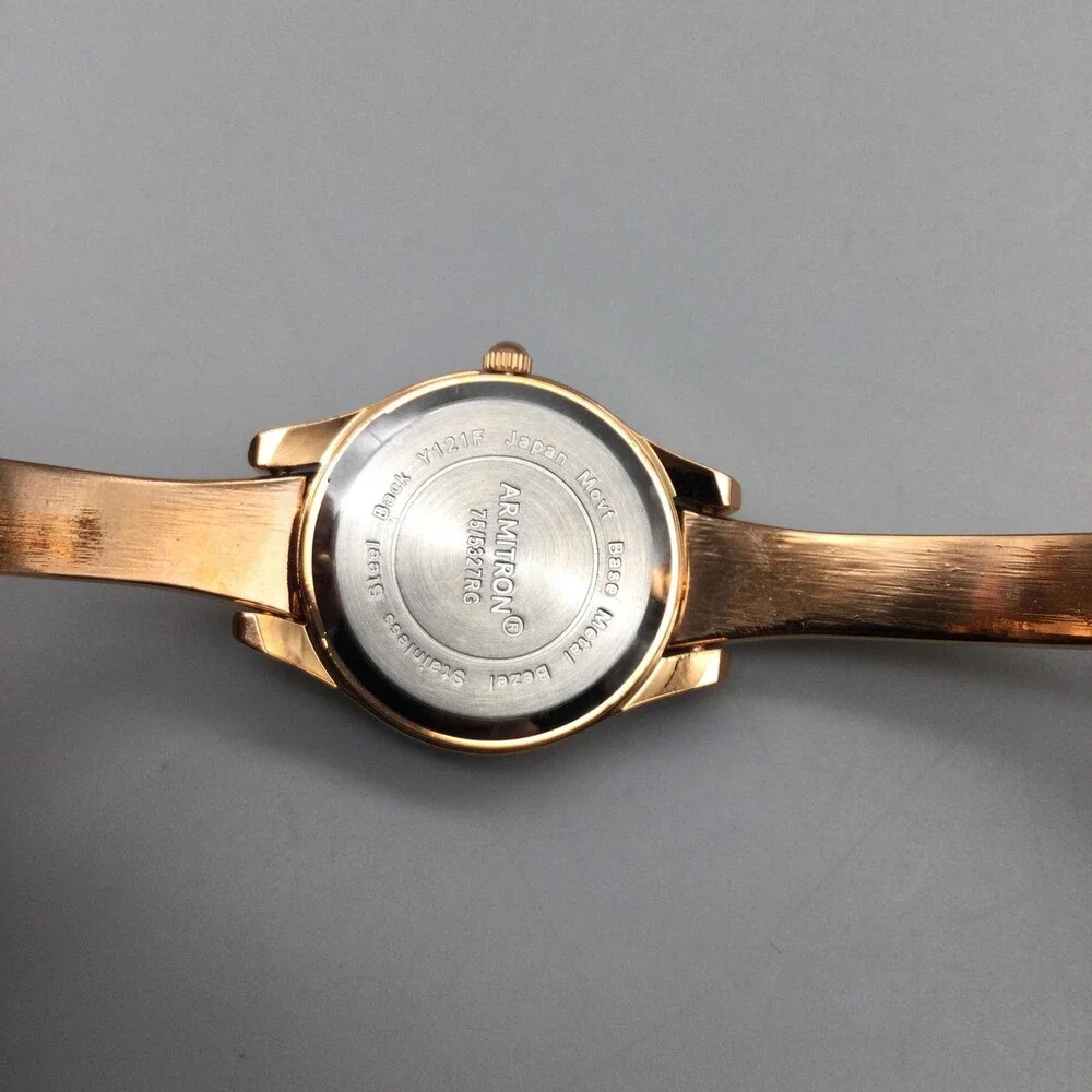 Armitron Diamond Womens Watch 23mm Black Dial Gold Tone New Battery 7.25
